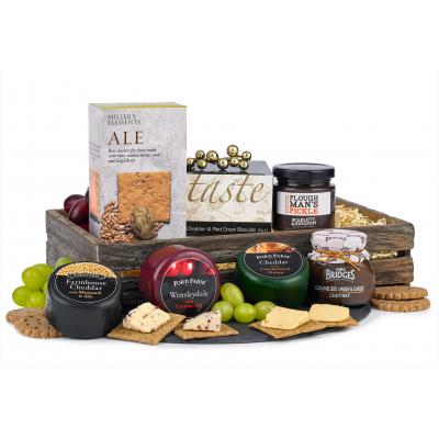 Image of Promotional Christmas Hamper, Three Cheese Savoury Selection